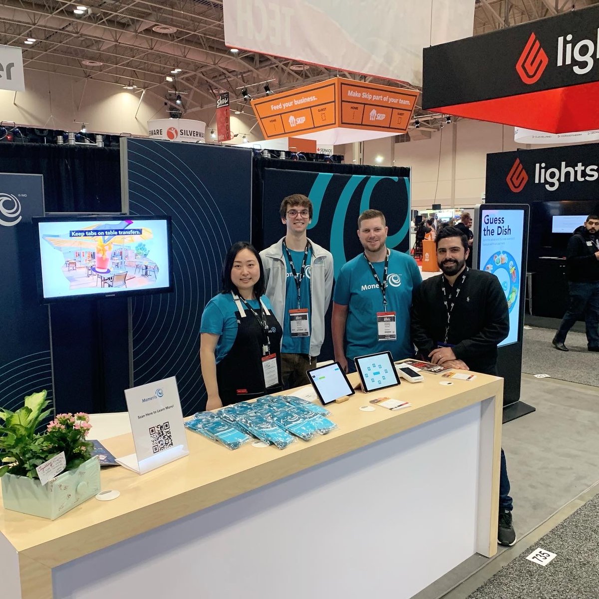 Moneris's tweet photo. Day☝️at the #RCShow @RestaurantsCA, head over to the #Moneris booth # 735 to play games & win 🎉prizes! AND learn about our newest POS #restaurantsolution so you’re without a doubt #GoodtoGo as a restaurateur!👨🍳
#Tradeshow #RestaurantIndustry https://t.co/EEvHUXffjG