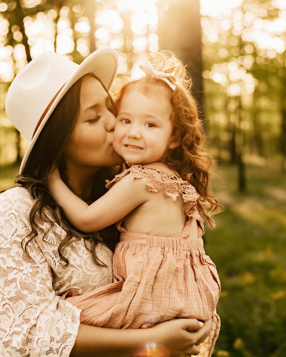 mamamerda's tweet photo. The one who made me a mama. I love you melody grace. You will do big things in this world, i just know it 🤍 https://t.co/etZ0MFfHDg