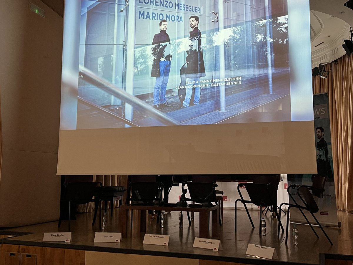 angelemejota's tweet photo. Todo preparado, presentación del CD “SHADOWS”. Edificio #SGAE de Madrid, maravillo entorno para la presentación de este fantástico CD interpretado por @pianomora y #LORENZOMESEGUER
el https://t.co/jceyAcv9iE
