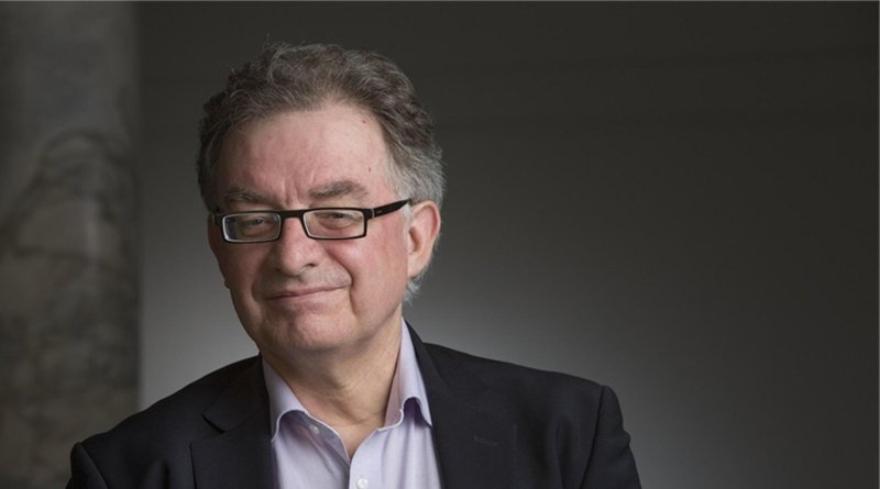 Our second invited academic keynote address for #SoMA22 will be none other than <a href="/chriscfrench/">Chris French profchrisfrench.bsky.social 🇺🇦</a>. Prof. French joins us on his home turf of <a href="/GoldsmithsUoL/">Goldsmiths, University of London</a>, to speak about his work in anomalistic psychology. 

Register at scienceofmagicassoc.org/2022tickets
