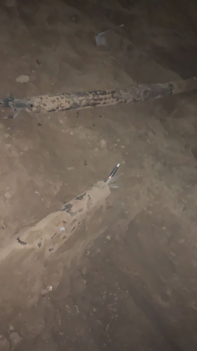 VineetM999's tweet photo. @CeoNoida @dmgbnagar @UppclChairman @myogioffice @myogiadityanath
Tough times for students and residents without electricity from last 5 hours in Eldeco Aamantran society , sector 119 , Noida. Cable cut by JCB and no restoration and respite by authority. Please respond. https://t.co/I2PhkTqUpD