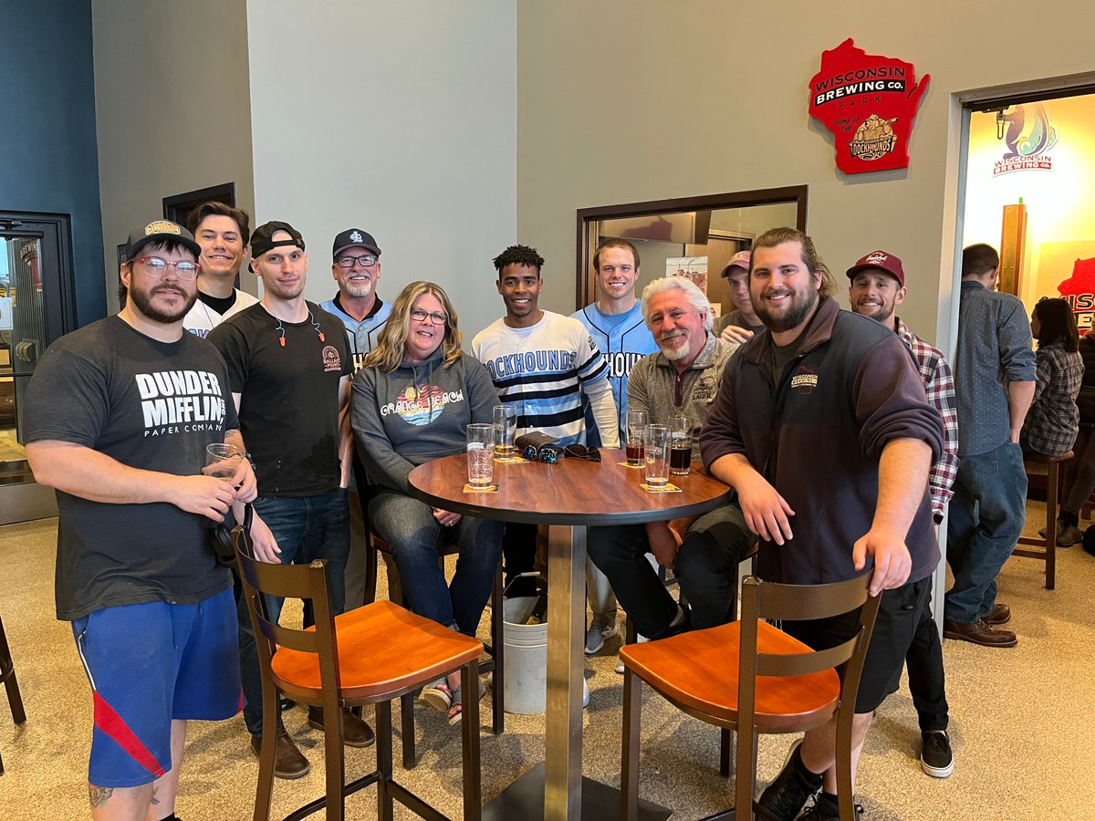 DockHounds's tweet photo. What a great Meet &amp; Greet the other day @WisBrewingCo Park! 🍻 

It was also the release of the Walk-Off Light Lager - the official beer of Wisconsin Brewing Co. Park - Home of the DockHounds!

Who's trying the Walk-Off Lager this season? 

#ready2rally https://t.co/5uC7n4nguu