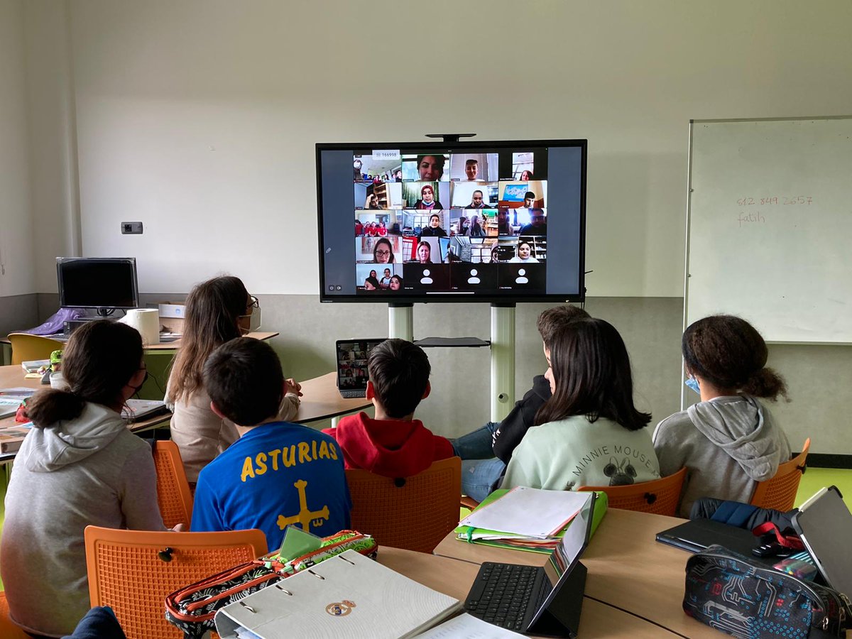 Cominsteacher tweet media