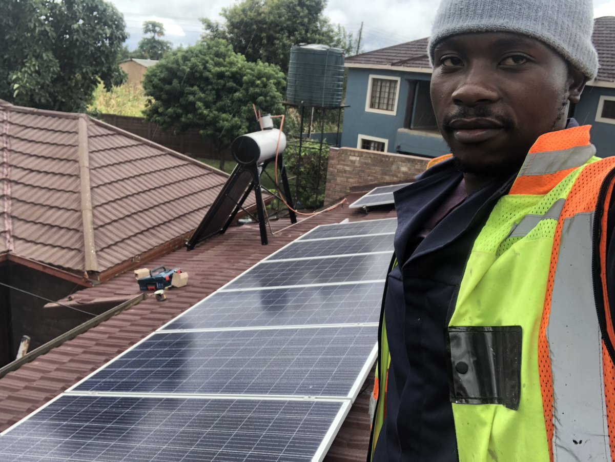 SizweHonest's tweet photo. Another happy client, in the North this time(Elim, Limpopo)
A 5kva solar system https://t.co/LQTrDuHF2v