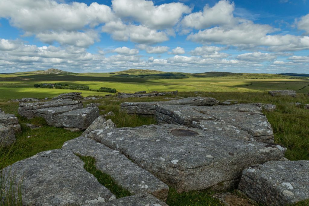 BreaksCornwall's tweet photo. If you love hiking, nature, fresh air and have a desire to get away from it all this year, you won’t find better than @BreaksCornwall . The wild expansive Bodmin Moor is on our doorstep, and has an abundance of wildlife, plants and landscape to discover
#cornishholidays https://t.co/lYtCO2sejQ