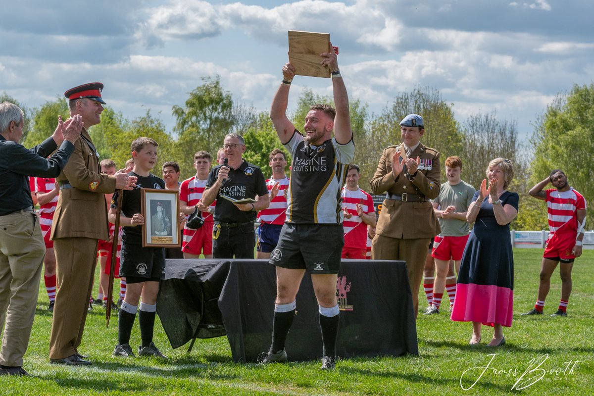 JamesBoothPhoto's tweet photo. That's a wrap for this season rugby wise. A big thank to all those teams that allowed me in to shoot your games, especially @RWBassetRFC , you're in my heart now. Looking forward to next season already.
@swsportsnews @RWBSN @happyeggshaped
 #realrugby #rugbyfamily #remember https://t.co/ggSMyCp6nm