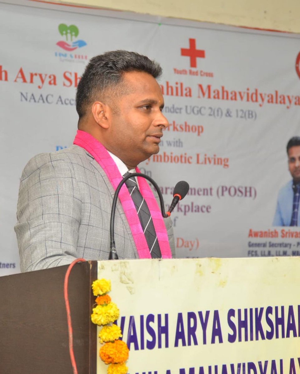 PinkandBlueIN's tweet photo. Team Pink &amp; Blue conducted another excellent Program on Prevention of Sexual Harassment of Women at Workplace (#PoSH) among the #future #Teachers of Nation ie. students of #Vaish B. Ed. #College at #Bahadurgarh, #Haryana. 😊
 
#NotToleranceLevel #POSHAct #KnowYourRights https://t.co/kTvt7P0e6s
