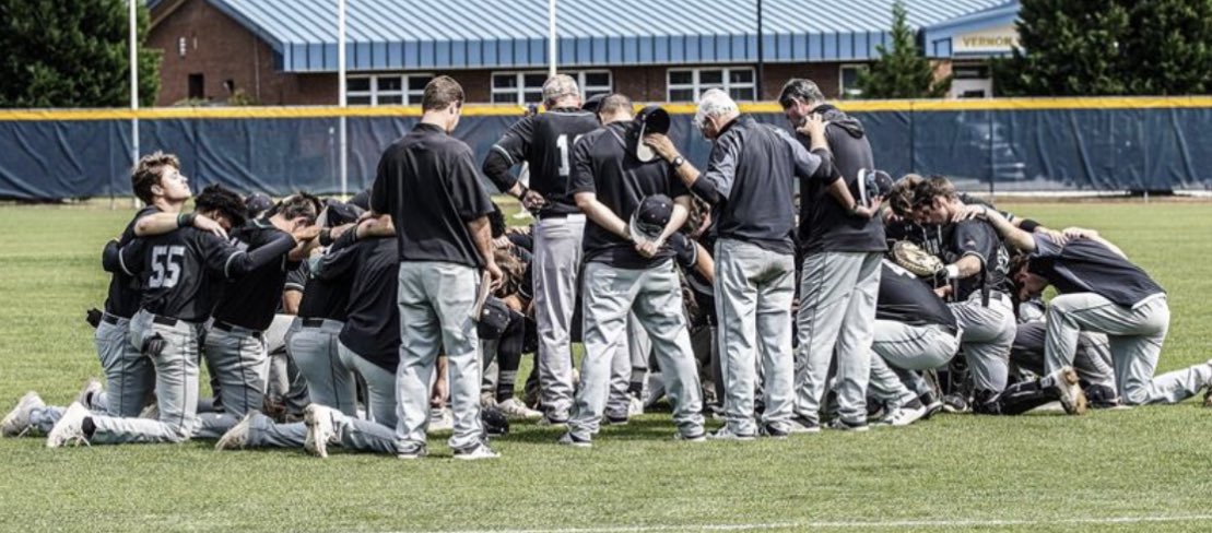 The 2022 <a href="/GoPeaceBaseball/">WPU Baseball</a> season was a blessing beyond measure.

A few highlights:
- Most wins in school history
- 1st and 2nd playoff wins ever
- Most team hits, 2B, 3B, R, RBI, and ⬆️ AVG, in school history. 

But the best part was the family.

Look out 2023
🧱x🧱