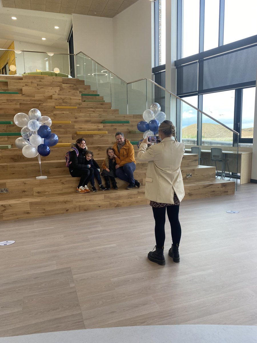 Calderwood_Pri's tweet photo. We are SO excited to FINALLY open our doors to our families! 🔑🚪It is heart warming to see the pride our children take in showing off their new home! 💙#MomentInHistory #CalderwoodTours #CalderwoodFamily @LoveWestLothian https://t.co/e6bRvV1Gcf