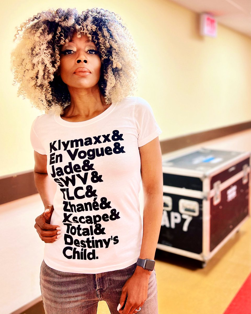 Sy Smith tweet media