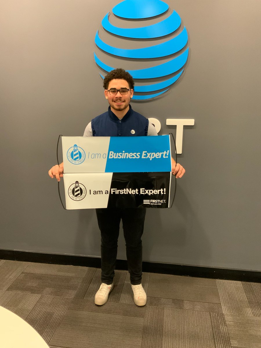 STC2theMOON's tweet photo. the future summit winner Armando setting himself for success by being certified as a business and first net expert🔥🔥🚔🏥🏭🏬 #firstnet #certified #ourne @Robert_P_203 @FirstNetRob @D_Zargos https://t.co/1yrpFDMyLr
