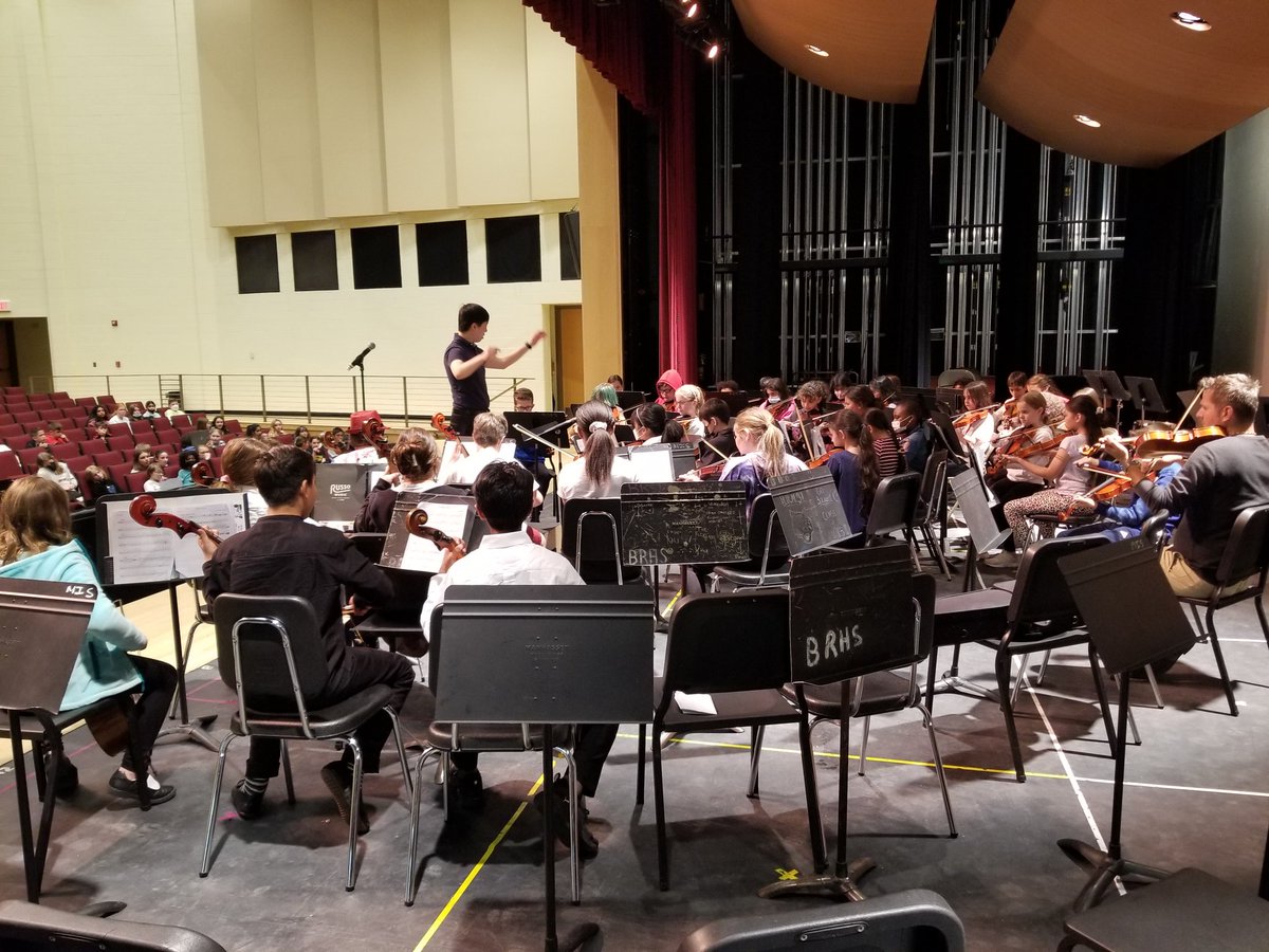 BRMSband's tweet photo. The 4th and 5th orchestra is rehearsing for their concert tomorrow and they sound fabulous! The band sounded great too! MIS and PMES have HUGE programs with one amazing teacher-- way to go Mr. Kim!! #musiced #musiceducation #elementaryband #elementaryorchestra #springconcert ๐ป๐ถ https://t.co/xE5MWwTWo9