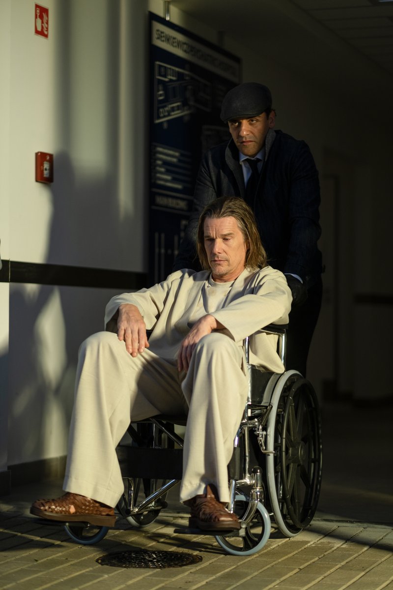 MCU_Direct's tweet photo. A new look at Jake Lockley &amp; Arthur Harrow during #MoonKnight's finale has been released! More new official stills from the finale: https://t.co/8EL2UrGujR https://t.co/WCx2SwhUms