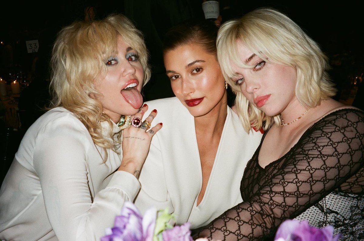 billieeilishtrs's tweet photo. Billie with @MileyCyrus and Hailey Bieber at the 10th Annual LACMA ART+FILM GALA Presented By @gucci last year! 🕊 https://t.co/vypExgc6Fm