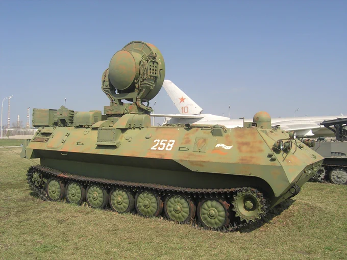 1RL-239 ARK-1 "Rys" [NATO code name: RICE BAG] ground surveillance & counter battery radar