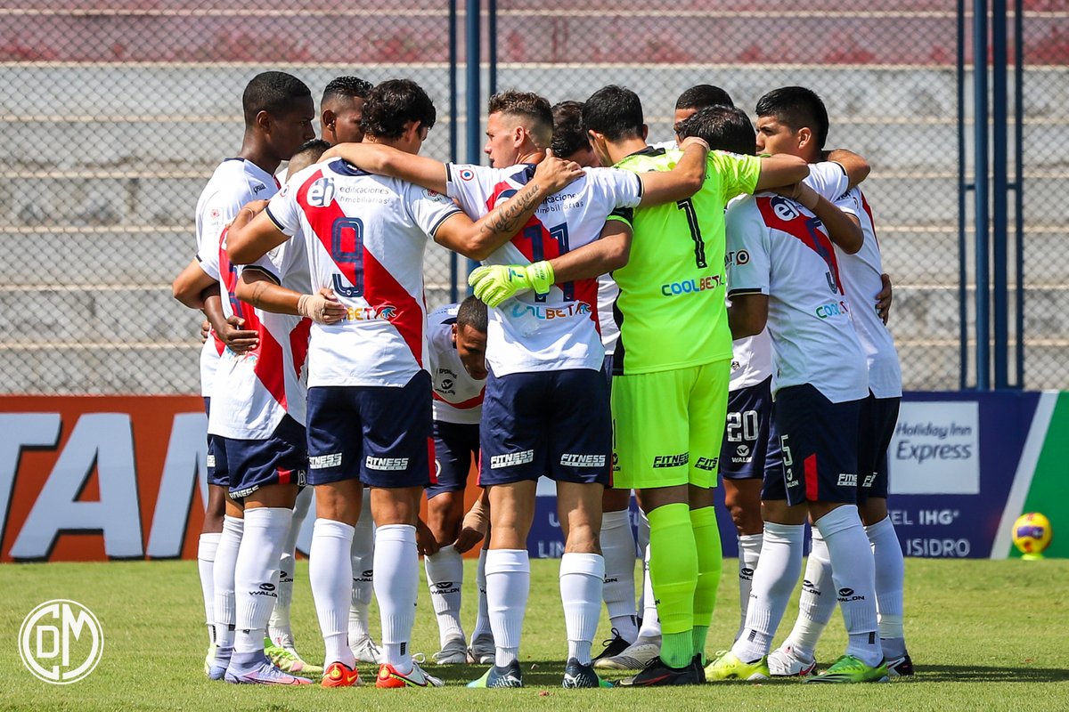 CCDMunicipal's tweet photo. ¡Sigamos unidos, Ediles! ⚪🔴
El camino no es fácil, pero todos juntos podremos levantarnos 💪🏻
#EchaMuni
#FranjaEdil https://t.co/ygVWxOwiJb