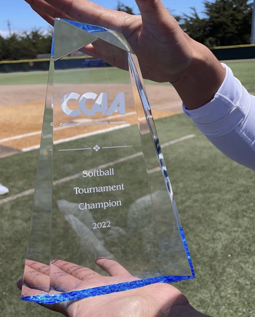 Shoutout to our photogenic Top Dog Alum Carissa Marquez and Sonoma State on wining the CCAA Tournament! 

#BeTheTopDog