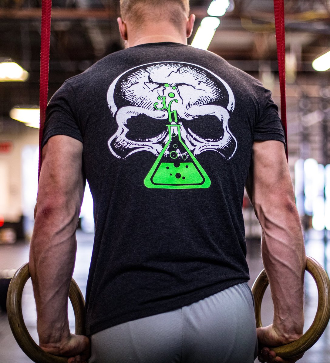 Jekyll_HYDE_App's tweet photo. Always in the lab, fine tuning. 💀⚗️ https://t.co/rXdvtxrD5n
.
.
#jekyllhyde #skull #ringdips #fitness #chasingperfection https://t.co/VRKT3hjvzt