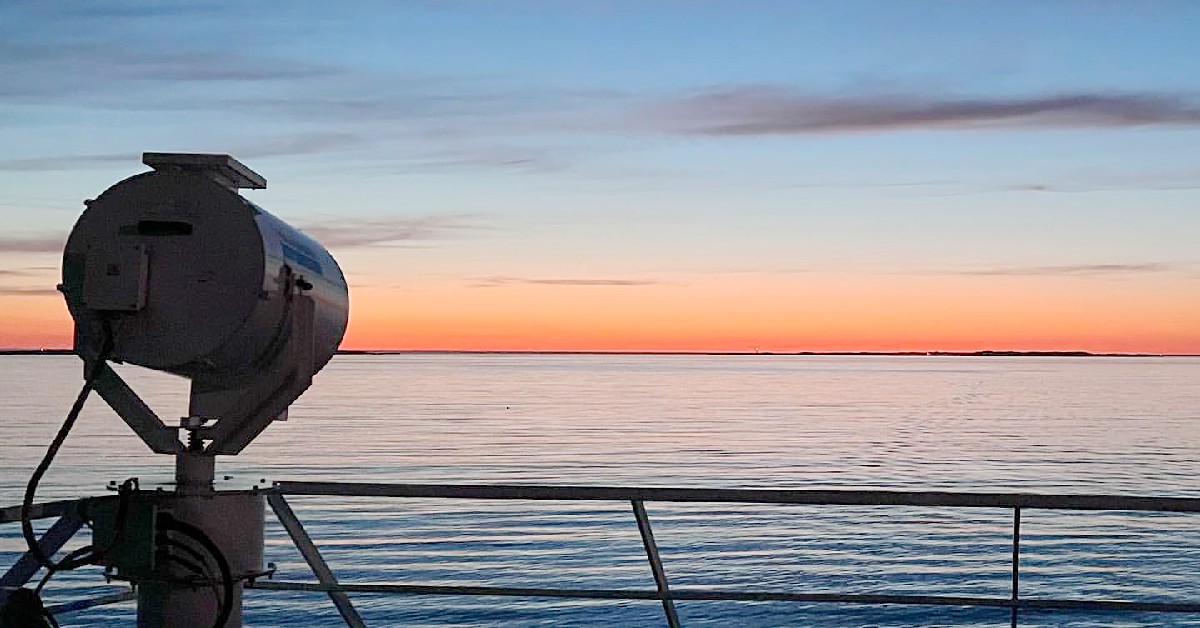All credit to @chrissy_crijt (Instagram) for catching this amazing sunset on board MS Trollfjord 🤩 Where have you seen the most beautiful sunset along the coast?