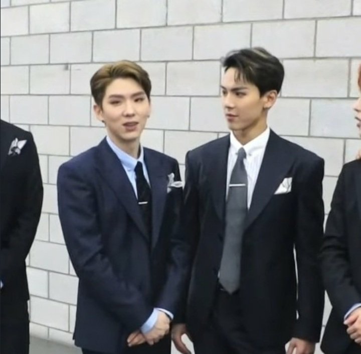 pao_cbr's tweet photo. Los extraรฑo un poquito mucho a ellos juntos haciendo cosas raras ๐๐ฅบ
#SHOWU #KIHYUN @OfficialMonstaX https://t.co/mNcnfzAQCe