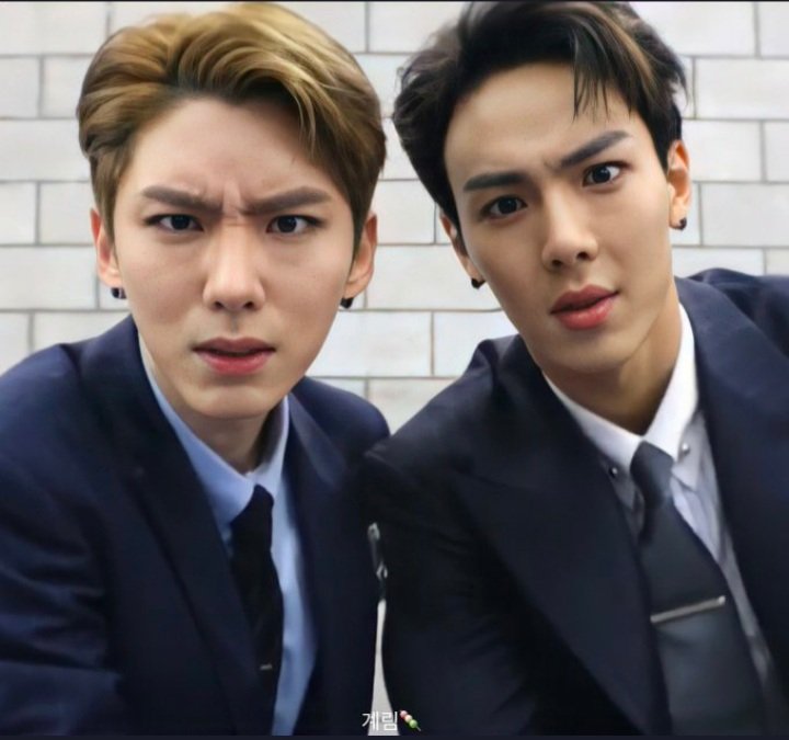 pao_cbr's tweet photo. Los extraรฑo un poquito mucho a ellos juntos haciendo cosas raras ๐๐ฅบ
#SHOWU #KIHYUN @OfficialMonstaX https://t.co/mNcnfzAQCe