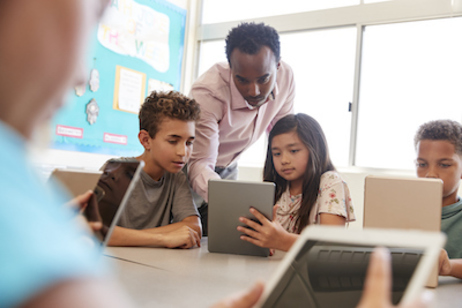 George Mason News (@georgemasonnews) on Twitter photo Mason's new K12 Quantum Workforce Development Project will help integrate quantum physics into the curriculum of several local school systems to inspire the next generation of students to pursue the field. #STEM
🔗Learn more: gmu.edu/news/2022-05/m…
🏷️ <a href="/GMUPHYSANDASTRO/">GMU Physics & Astronomy</a> <a href="/GMU_COS/">College of Science</a> Mason's new K12 Quantum Workforce Development Project will help integrate quantum physics into the curriculum of several local school systems to inspire the next generation of students to pursue the field. #STEM
🔗Learn more: gmu.edu/news/2022-05/m…
🏷️ <a href="/GMUPHYSANDASTRO/">GMU Physics & Astronomy</a> <a href="/GMU_COS/">College of Science</a>