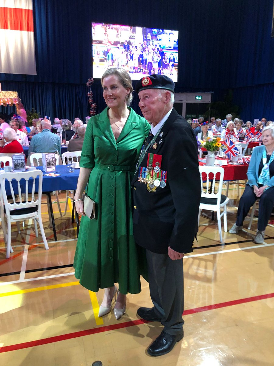 DMS_DMGNorth's tweet photo. An amazing privilege for @CplNatalieEvans ⁦@DMS_DMGNorth⁩ to be supporting the Normandy Veterans at the Guernsey liberation celebrations in the presence of HRH &amp; our Colonel in Chief alongside true WWII heroes like Jack Quinn #NMA #DDayRevisited #QARANC https://t.co/ylabufvTow