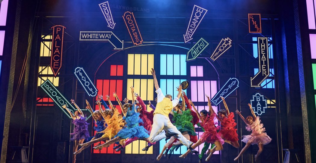 MANCTHEATRICAL's tweet photo. RAIN + MANCHESTER goes hand in hand….. So why not book @intherainsocial SINGING IN THE RAIN @PalaceAndOpera this week?! See this tap-dancing JUGGERNAUGHT as the cast splashes a rainbow through the showers until Sat 14th May - Not to be missed #CLASSICMUSICAL #SINGINGINTHERAIN https://t.co/9gxrK4xg5U