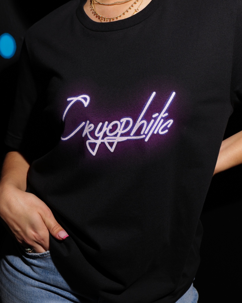 diazadgroup's tweet photo. SOCIAL CONTENT // We’re feeling #cryophilic over this new merch at @equilystmed. https://t.co/NkampRAdTd