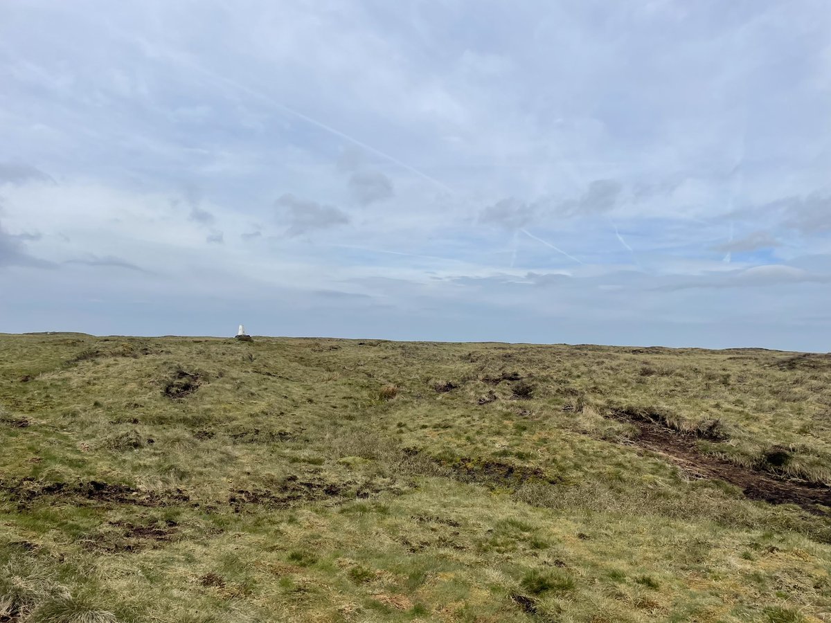 BritainsHigh's tweet photo. 32/47 Black Hill, West Yorkshire, 582m. #getoutside #England #Yorkshire https://t.co/iYMc7MPsR7