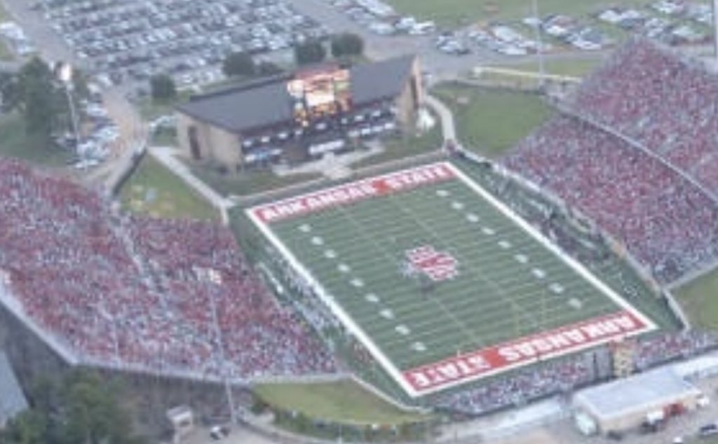 Galatians 6:9.🙏🏽 Humbled to say I’ve EARNED my 1st d1 offer from Arkansas State!! <a href="/TViewWolves/">Timberview "The Pack" Wolves</a>