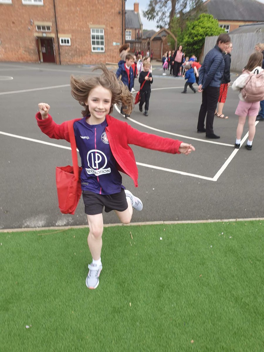 Anthony M. Dunn tweet media