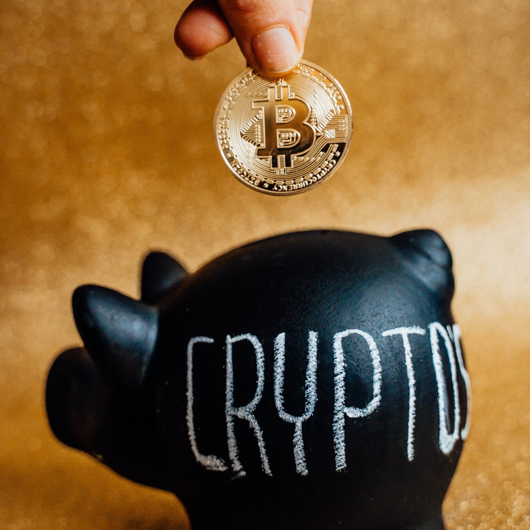 monystok1's tweet photo. Cryptocurrency is a recent buzzword, but did you know it’s been around for decades? Discover the timeline and history of #cryptocurrency in @TBI_Inc’s latest blog post: https://t.co/Qwbl6wm9ia https://t.co/NJNaTLuaaE