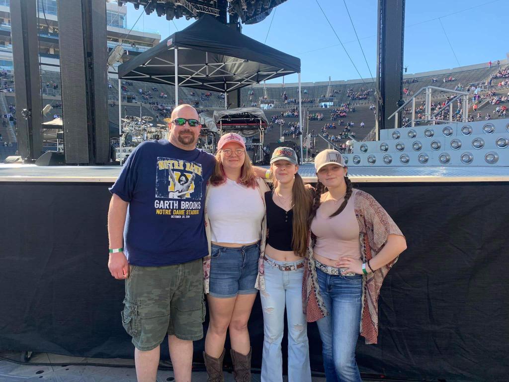 ajcook683's tweet photo. @DanBarth77 @garthbrooks @NotreDame @gamedayND @VetTix @DanBarth77 it was a great show we were in section 126 by the press box and moved down to row 1 as well we were actually next to you guys! https://t.co/LyRXieWoY8