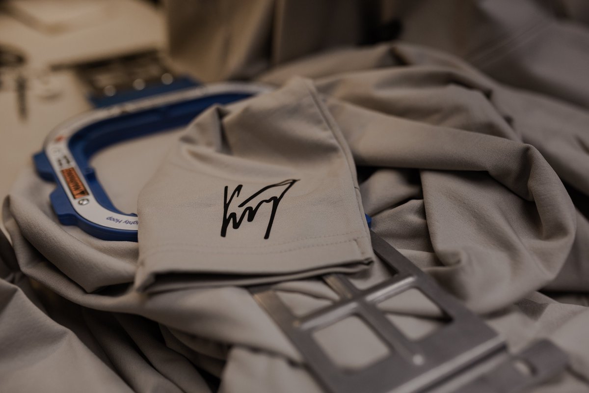 unrlco's tweet photo. UNRL x KIRILL

Limited Edition @mnwild Playoff Hoodie // Co-designed by @KaprizovKirill

Available tomorrow in-store only at the @SOH_Store. Grab yours before the puck drops. https://t.co/l8wbja6okz