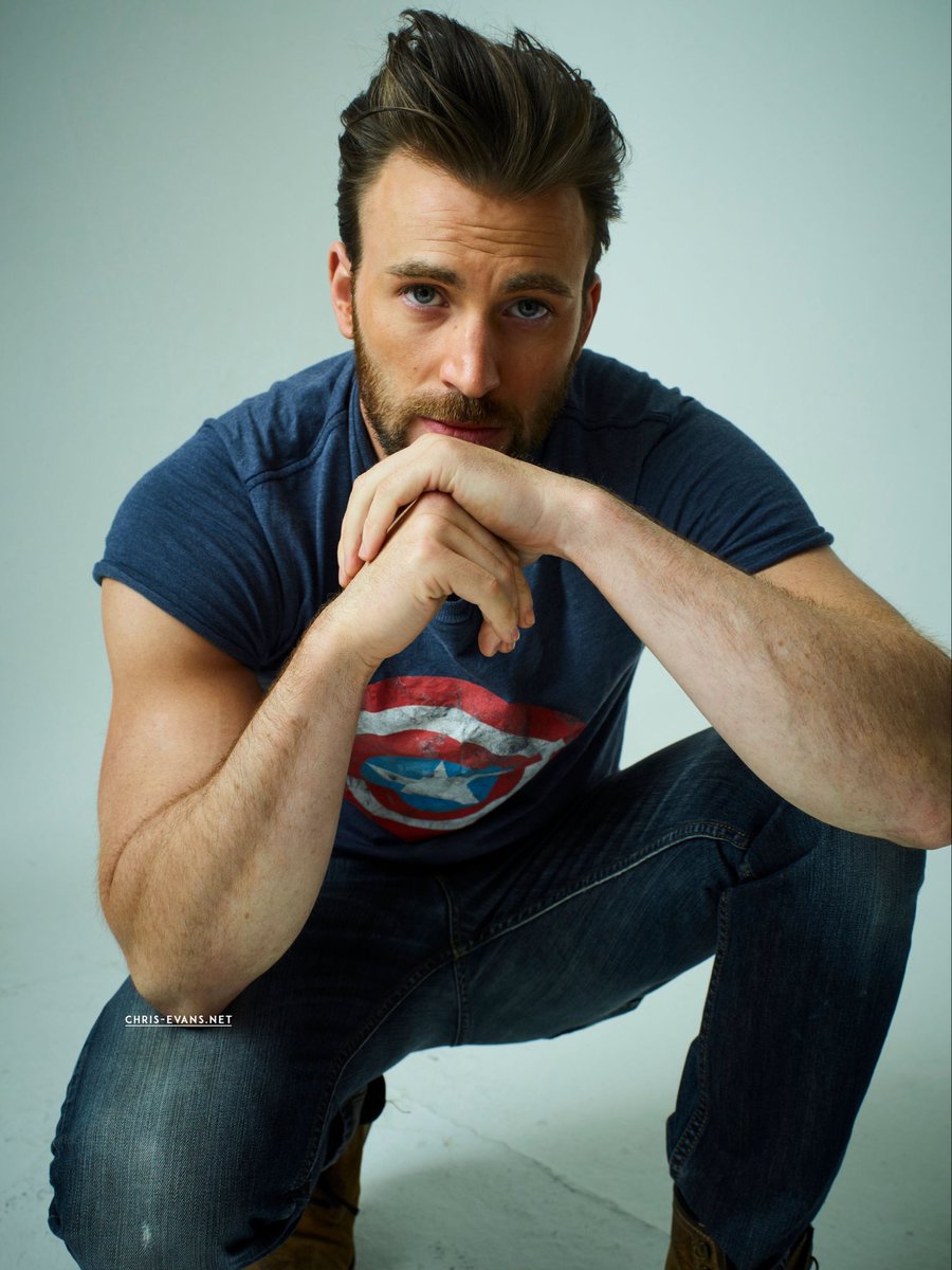 safeevansstans's tweet photo. chris evans the man that you are https://t.co/jBaAgTeBXH