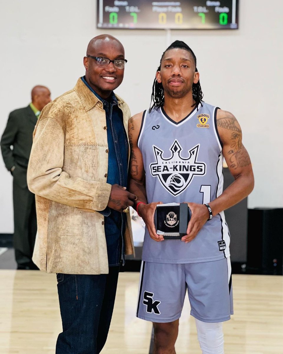 @tbl_commissioner 
<a href="/carlnelwiley/">Carlnel Wiley</a> presents <a href="/g5_buckets/">IG: G5_BUCKETS</a> player of week 5 watch! 

Don’t miss a second of action on TBLTV.tv

Thank you @tbasketballleague for acknowledging the hard work 
🏀🔱🖤

#adifferentleague 

#gocaliseakings #californiaseakings #probasketball