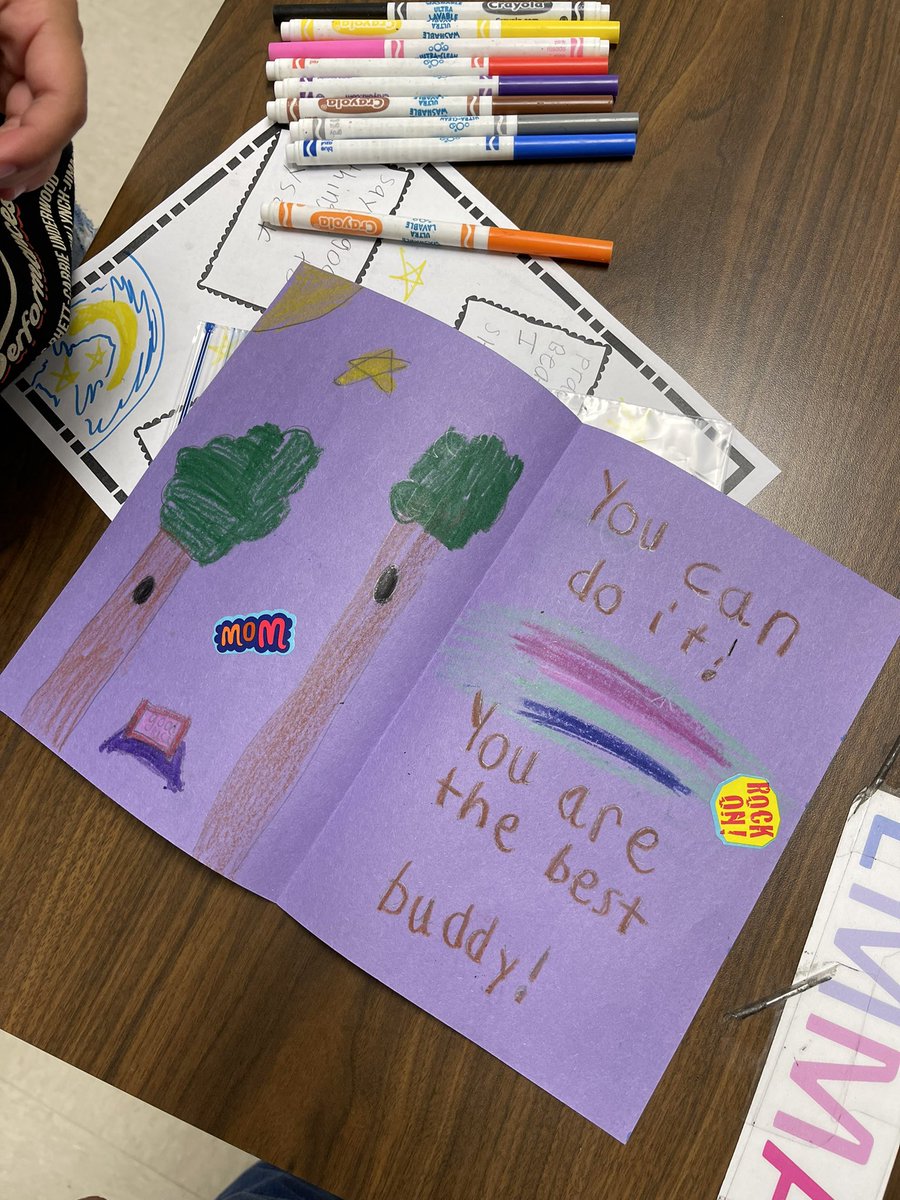 delchag03's tweet photo. Thank you to our First Grade Buddies in Ms. Vargas's class. We loved our good luck notes for tomorrow's big test! @MsAmyB23 @NISDKuentz https://t.co/exBev3xIfS