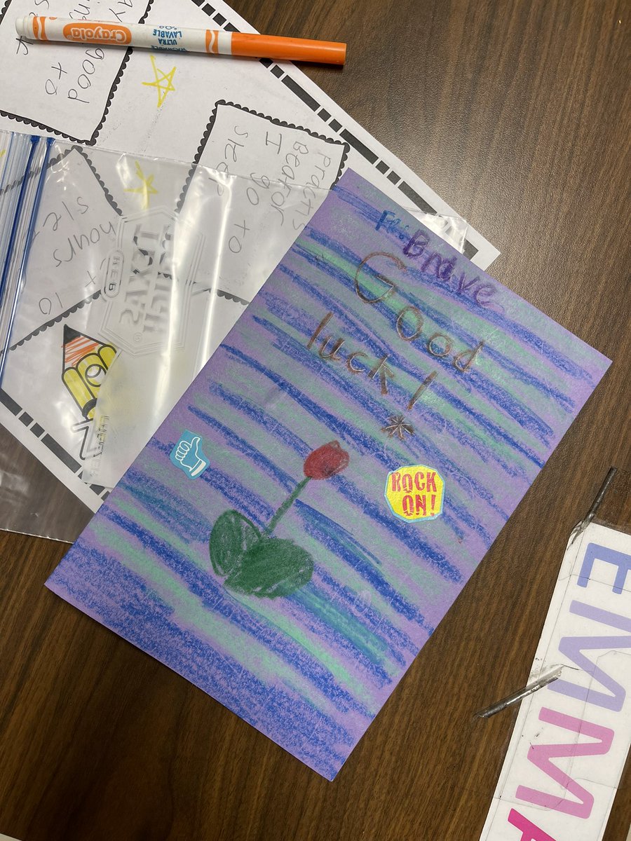 delchag03's tweet photo. Thank you to our First Grade Buddies in Ms. Vargas's class. We loved our good luck notes for tomorrow's big test! @MsAmyB23 @NISDKuentz https://t.co/exBev3xIfS