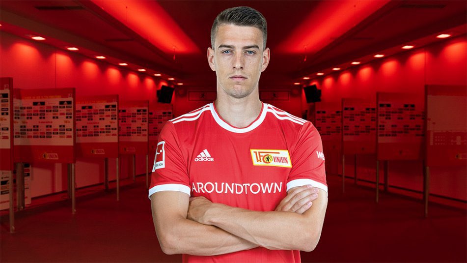 UnionBerlinCol's tweet photo. Tenemos un nuevo jugador. Se trata del mediocampista alemán de 28 años, Janik Haberer. Viene de jugar en Freiburg, por lo que tiene recorrido en Bundesliga. 

Se destaca que hizo parte de la Alemania ganadora del campeonato Europeo Sub-17 de 2017.

¡Bienvenido, Janik! 🔴⚪️🫶 https://t.co/a8ygwLfyFA