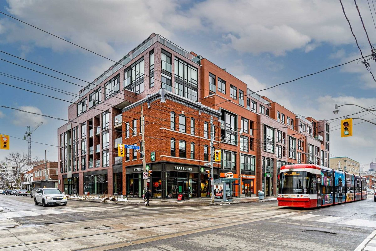 HomeCondoMarket's tweet photo. NOW ON SALE ! A fabulous loft-style condo in Leslieville from the low $800's, a Stunning Heritage Home on the Park in Credit Valley and a Multi-Generational 4 Level-BackSplit in Brampton from the low $1M's.  Unique Homes for Unique Lifestyles!  416-551-5020 Mary or Dodie https://t.co/ArI1sMjOA1