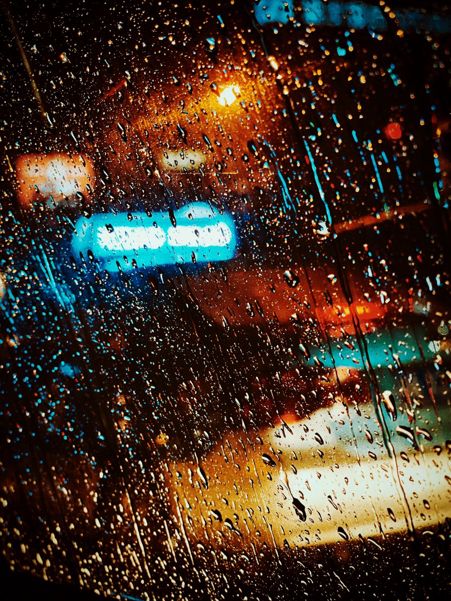 Fayefffan's tweet photo. 雨夜随手拍

#photography #photo https://t.co/02pwESVr50