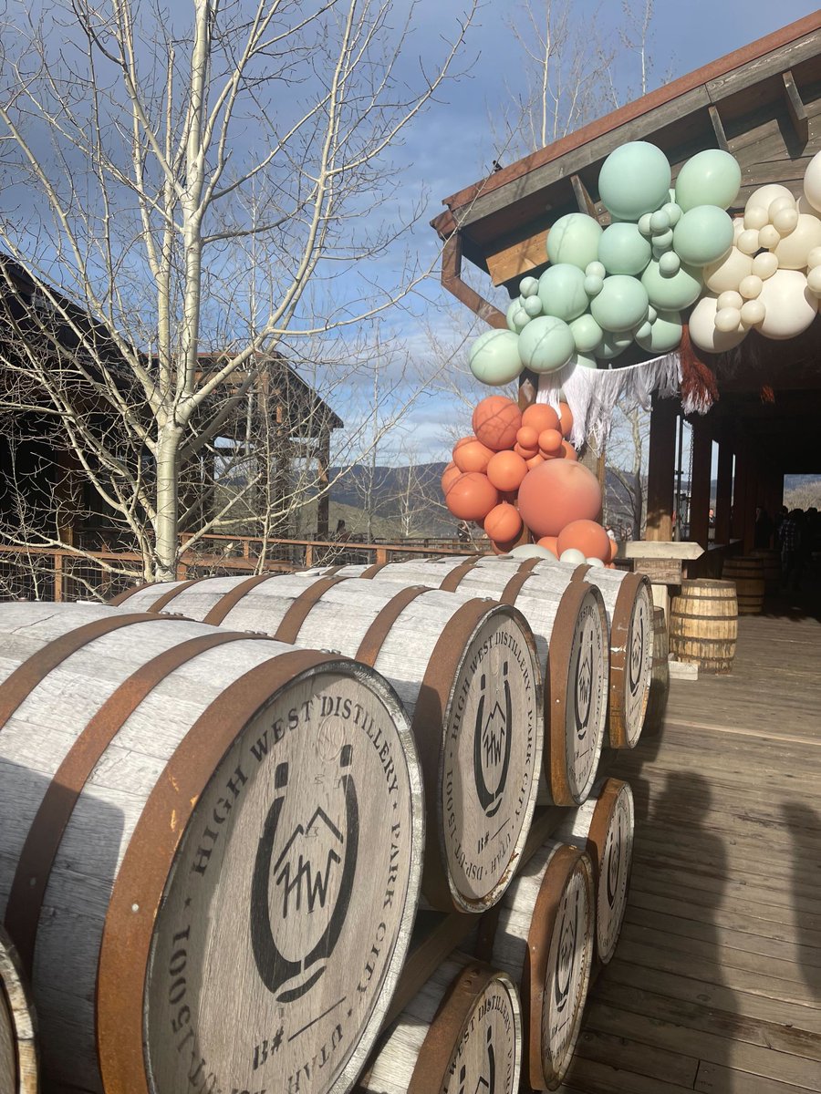 tackleio's tweet photo. We had the best week at #CampTackle! 🏕 Our team had our first in-person event—we left more inspired, knowledgeable, and excited about all the things ahead at Tackle. #tackletogether https://t.co/2A6LUyaJGz