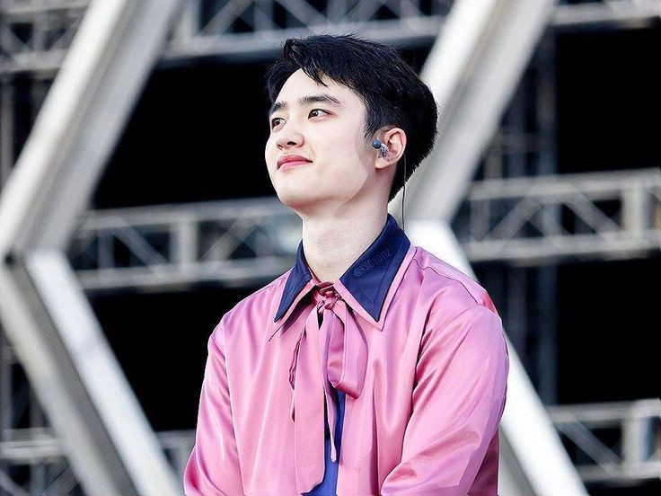 Kyungsoo says kulay rosas na bukas 🌷