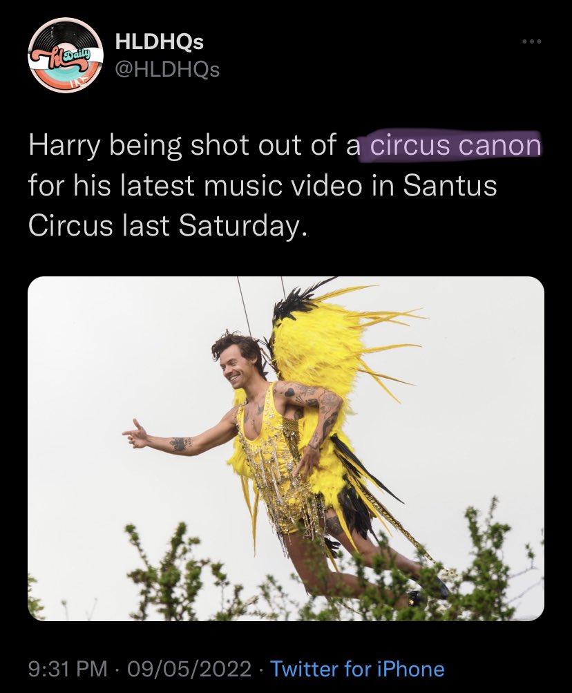 44britcedes's tweet photo. wait but how do they know? there arent any photos of it🤨 https://t.co/Y3cS1EKCSP