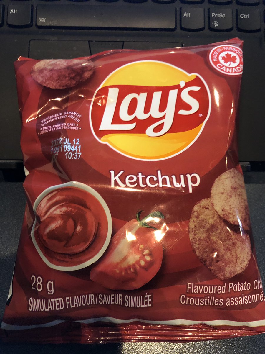 AndrewTV's tweet photo. They’re not my favorite, but a trip to Canada wouldn’t be complete without running into some Ketchup Chips.
#UniquelyCanadian #RoadWarrior #NHLonESPN #ProductionLife #TVProduction #SportsTV https://t.co/8WYTkVKJEh