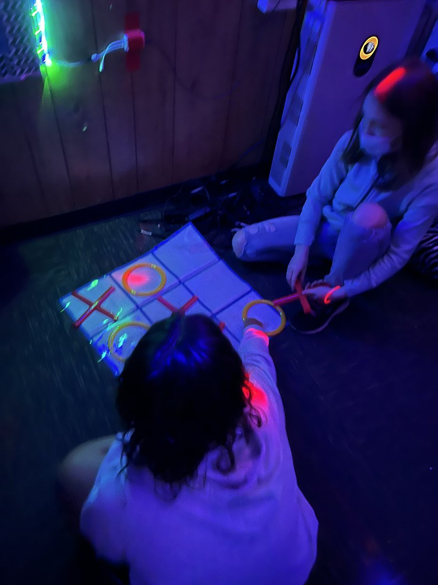 ashleyhann5th's tweet photo. Glow Games for STAAR Review!! We had a blast today, lots of learning mixed with a little fun! #ThisIsCNE #CNEReunited #NISDCNE #RootEdColoniesNorth https://t.co/HGJTiCuNod
