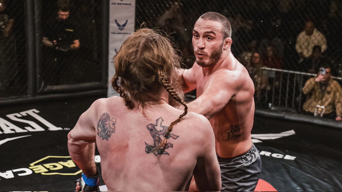 CESMMA's tweet photo. #CES68 Results: @TonyRoccoMartin def. Tim Bazer via Submission at 1:05 of Round 2 on Friday in #Fargo on @UFCFightPass https://t.co/I4bGKtxHfE