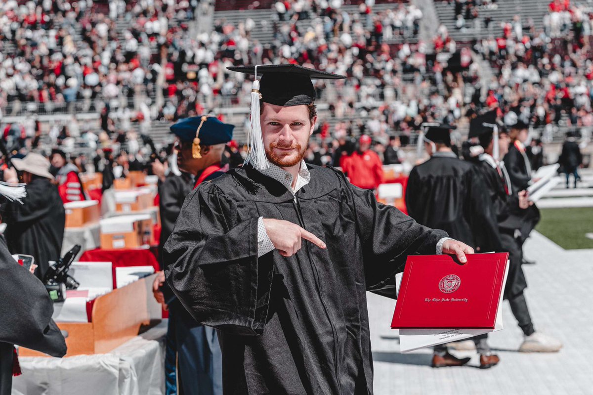 GHaferman's tweet photo. I’m officially a graduate of THE @OhioState University. Thank you to everyone who made these past 4 years a wonderful experience! https://t.co/K5HmRj4xTS