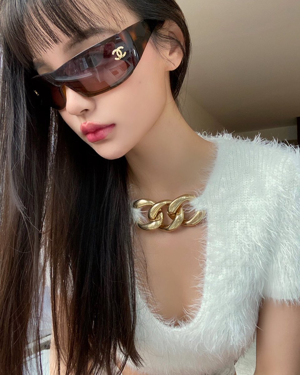 没有什么文案可以配得上我，我都被我迷倒了😌😌😌
